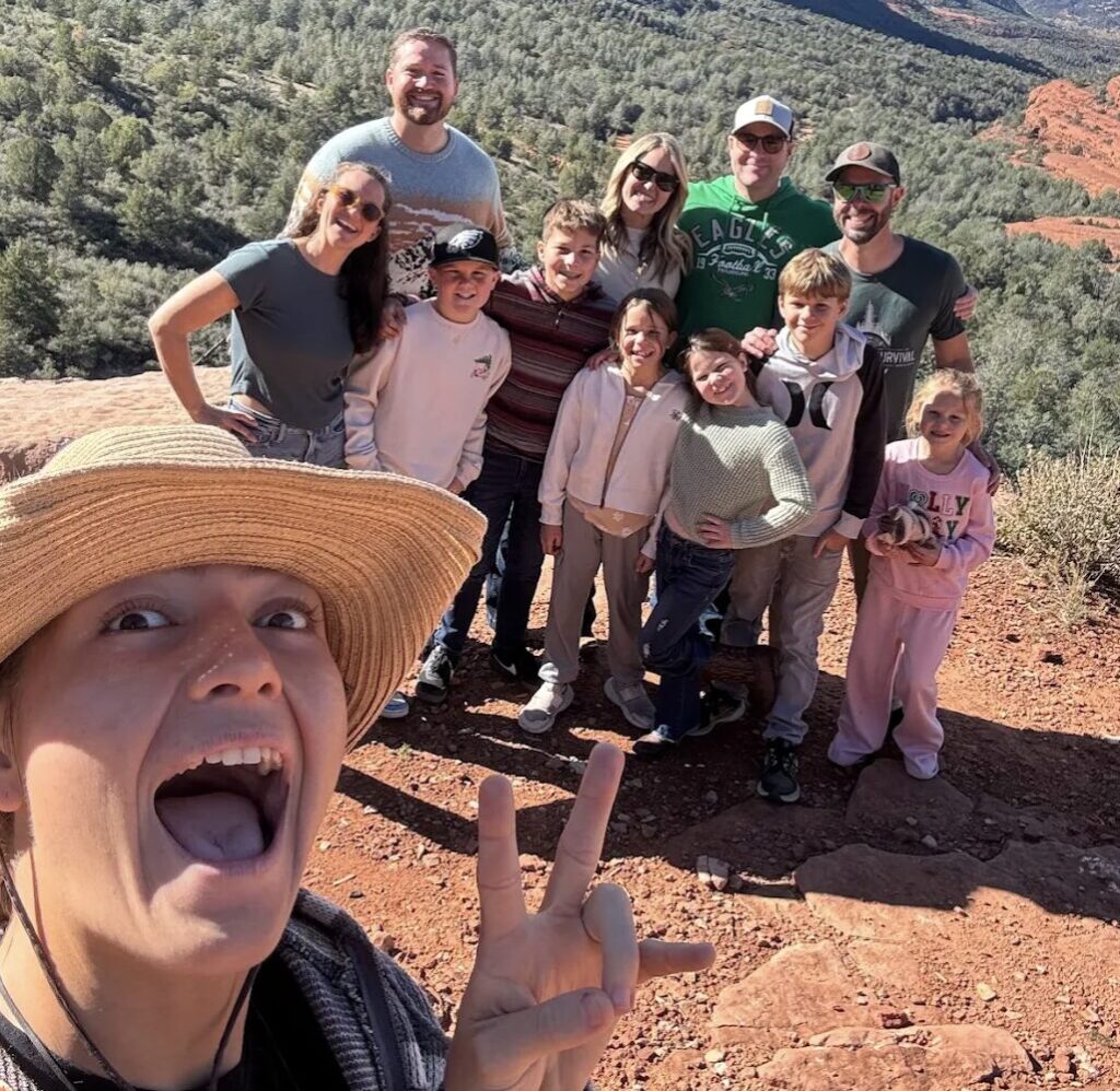 Behind the Scenes at Safari Jeep Tours: How Our Guides Craft Unforgettable Sedona Adventures 1 Safari Jeep Tour